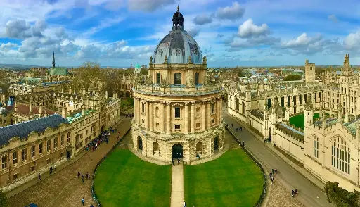 Oxford Üniversitesi İngiliz Dili ve Edebiyatı öğrencimizin eğitim serüveni
